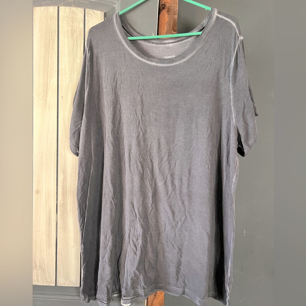 Torrid super soft tee size  3 gray